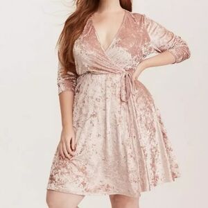 Torrid Velvet Mini Wrap Dress in Blush Pink Size 16